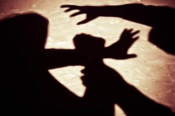 нападение на улице