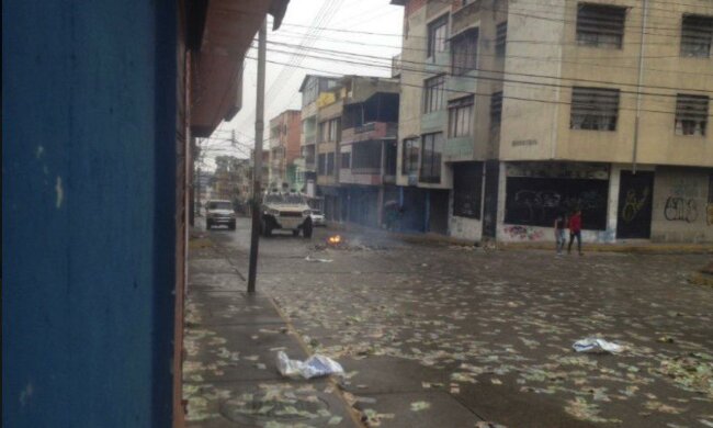 разруха хаос улица дым