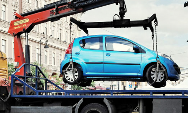 Повертати українцям відібрані авто ніхто не буде: вступив в дію новий закон