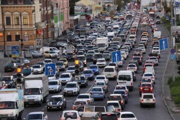 Рух на дорозі кардинально зміниться, Рада готує закон: як будемо їздити