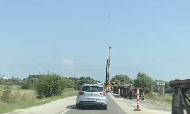 Обмеження руху транспорту у Львівській області