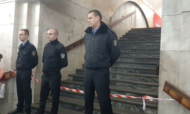 НП в метро Києва: на центральній станції переполох і перевірки