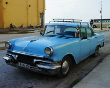Рай для автолюбителей: лучшие машины на дорогах Кубы (фото)
