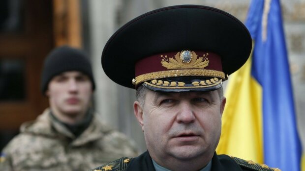 Степан Полторак