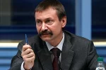 Михаил Папиев