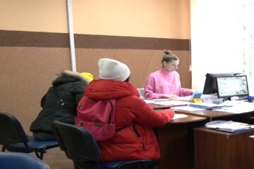 Грошова допомога для пенсіонерів у Дніпропетровській області