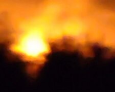 "Ничего святого": россияне сбросили авиабомбы на учебное заведение и дронами превратили в пепел дома