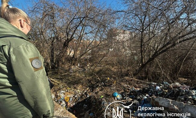 Звалище на березі Біянки