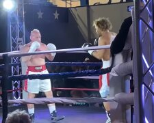 70-летний боксер грубо нокаутировал молодого соперника: яркое видео мирового рекорда