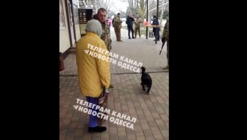 В Одесской области женщины устроили скандал с ТЦК