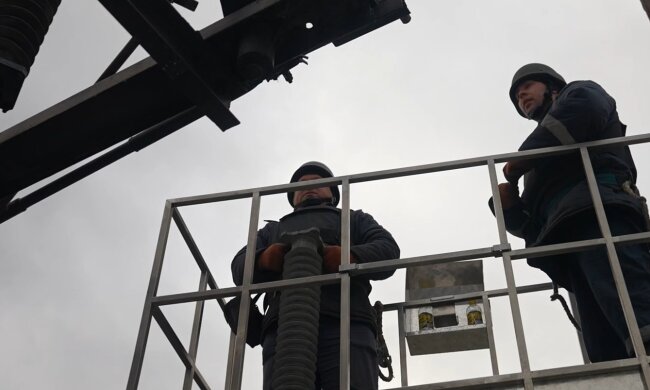 Графики отключения света в Киевской области на 15 марта