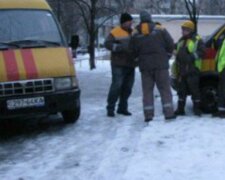 Украинец протаранил газопровод на авто, сотни людей остались без газа: первые подробности с места ЧП