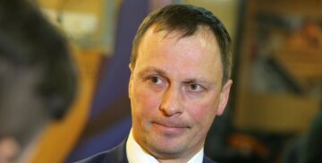 СМИ: Александр Бильчук передал контроль над вертолетами Ми-8МТВ компании из ОАЭ, связанной с "Русскими вертолетами"