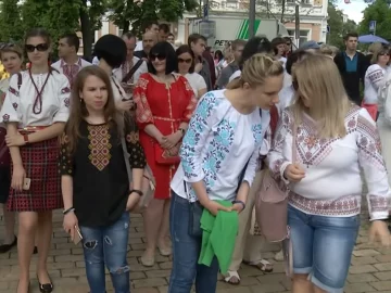 Сім українських звичок, які дивують іноземців: дорогі авто, матріархат і не тільки