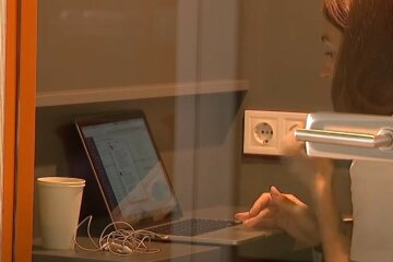 Украинцы могут остаться без зарплат из-за карантина, предупреждение Минюста: "С переходом на..."