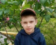 Украинцы поднялись на поиски маленького Андрея: мальчик не говорит и не слышит
