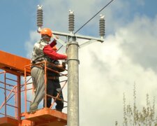 Графіки відключення світла у Дніпропетровській області на 9 червня