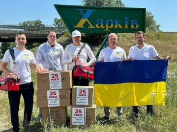 Дроны, РЭБ, генераторы, старлинки и медоборудования: «Батьківщина» в свое 25-летие отправила на фронт 25 грузов помощи