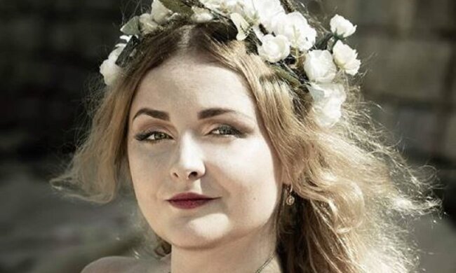 Елена Задорнова