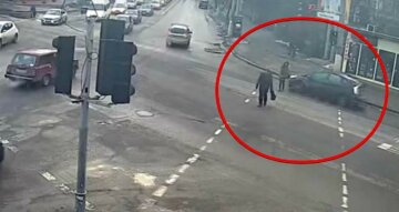 "Розлетілися як кеглі": відео моменту наїзду п'яного водія на дітей в Одесі