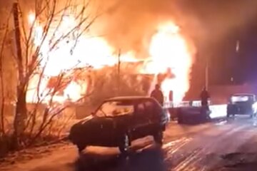 Кафе згоріло дотла після вибуху, всередині було 12 відвідувачів: подробиці і кадри