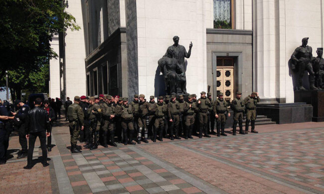 штурм Рады, Саакашвили