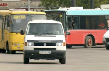 Обмеження руху транспорту в Чернівецькій області
