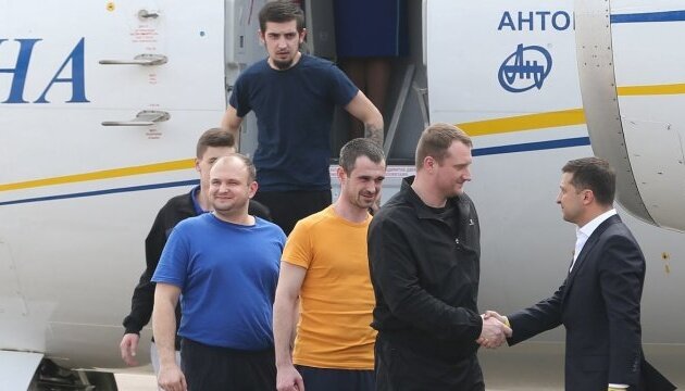 Звільнений з полону українець потрапив у реанімацію: “все дуже погано”, перші дані
