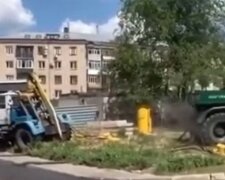 ЧП в центре Харькова: найдено тело коммунальщика, кадры с места событий