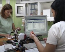 Гуманітарна допомога для пенсіонерів та ВПО у Сумській області