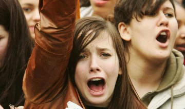 Students Protest Against Education Reform Bill