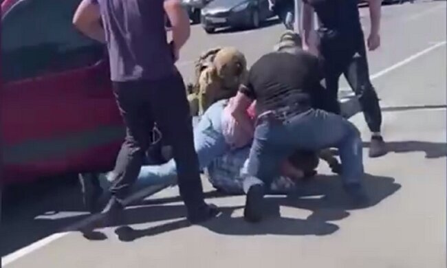 "Скільки ще серед нас таких уродів?": на Дніпропетровщині викрили зрадника, ким він виявився і що робив