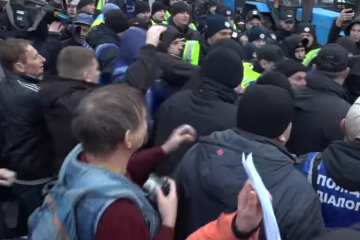 толпа, нападение, протест
