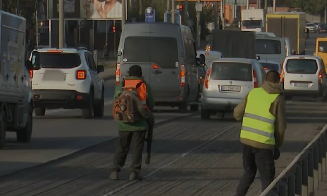 Ограничение движения транспорта в Днепре