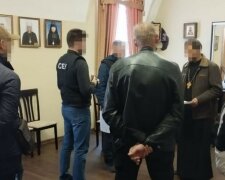 Митрополит УПЦ МП попался на поддержке рф: СБУ показала результаты обысков