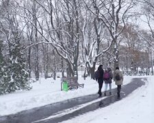 Сніг та ожеледиця: на Одещині оголошено перший рівень небезпеки через негоду