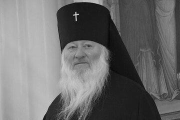 Патриарх Кирилл почтил память почившего духовника Святогорской лавры