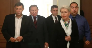 alexander-zakharchenko-leonid-kuchma-mikhail-zurabov-heidi-tagliavini-e-igor-plotnitsky-em-minsk-140