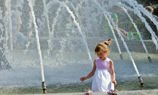 погода, лето, жара, фонтан, девочка