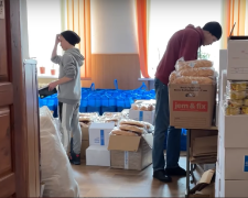 Гуманітарна допомога для пенсіонерів у Харкові