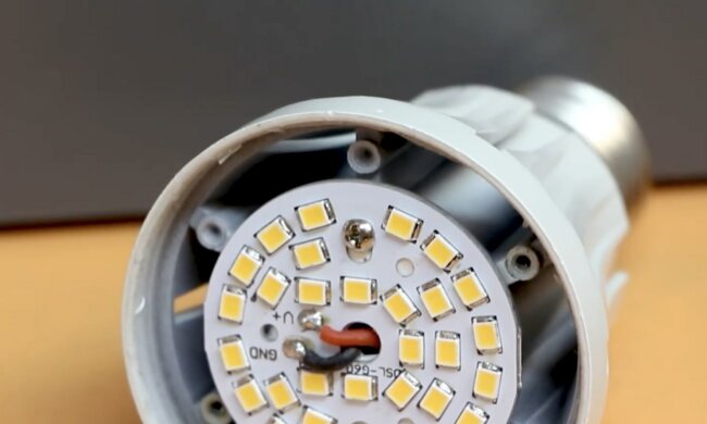 Графік відключення світла в Дніпрі на 11 листопада