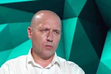 В територію сучасної Росії не входили ні Південний Сахалін, ні Курили, ні Калінінградська область, - Бізяєв