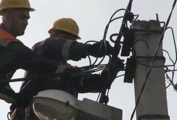 Графіки відключення світла у Кіровоградській області на 22 квітня