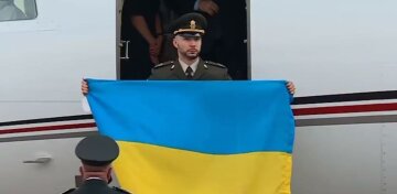 "Я готовился к худшему": Виталий Маркив наконец-то ступил на родную землю и обратился к украинцам
