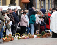 Як працюватимуть церкви на Великдень у Полтаві у 2026 році