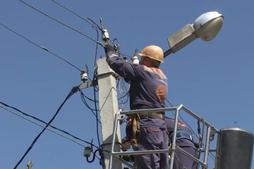 Графики отключения света в Днепропетровской области на 25 апреля