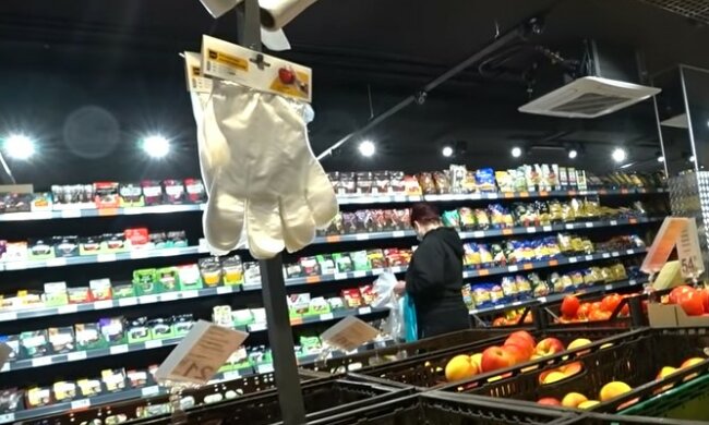 Краще не купувати: названі види сухофруктів, які небезпечні для здоров'я