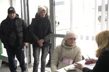Безкоштовні продукти для ВПО у Дніпрі:
