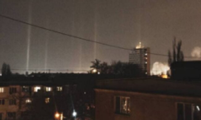 "Свечение из космоса": под Одессой жители наблюдали уникальное явление, кадры разлетелись по сети