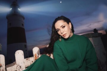 Юлія Саніна